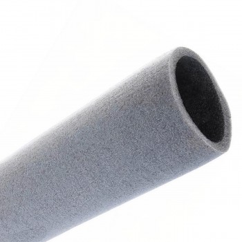 teploizoljacija-dlja-trub-poliehtilenovaja-114kh13-mm-seraja