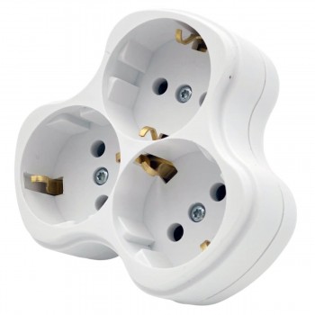 razvetvitel-trojjnik-elbi-s-zazemleniem-16-a-250-v-3-rozetki-ip20-belyjj-505-001000-813