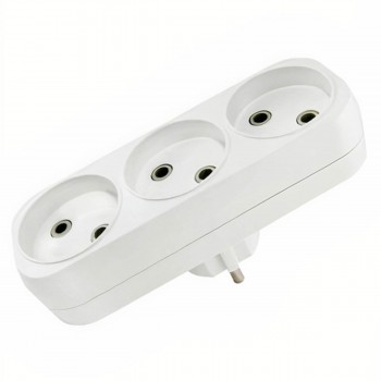 razvetvitel-trojjnik-tdm-bez-zazemlenija-6-a-250-v-3-rozetki-ip20-belyjj-sq1806-0027
