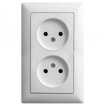 rozetka-dvojjnaja-gunsan-visage-belaja-bez-zazemlenija-vs2811149