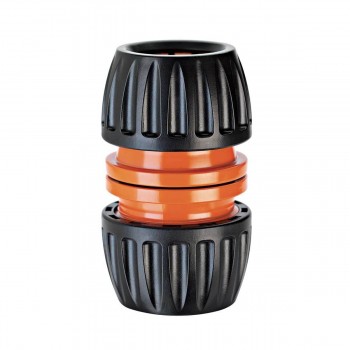 mufta-soedinitel-naja-universal-naja-dlja-shlanga-1-2-x-5-8-x-3-4-djujjm-claber-8565